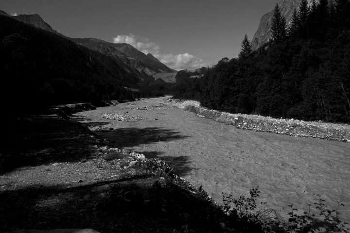 18435663045a7e2cea998db7.57753583